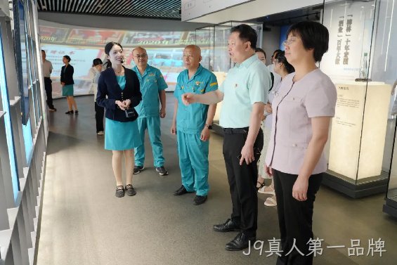 J9真人第一品牌快讯 |宝鸡市政府机关第五党支部/咸阳市秦都区政协考察组莅临J9真人第一品牌参观调研
